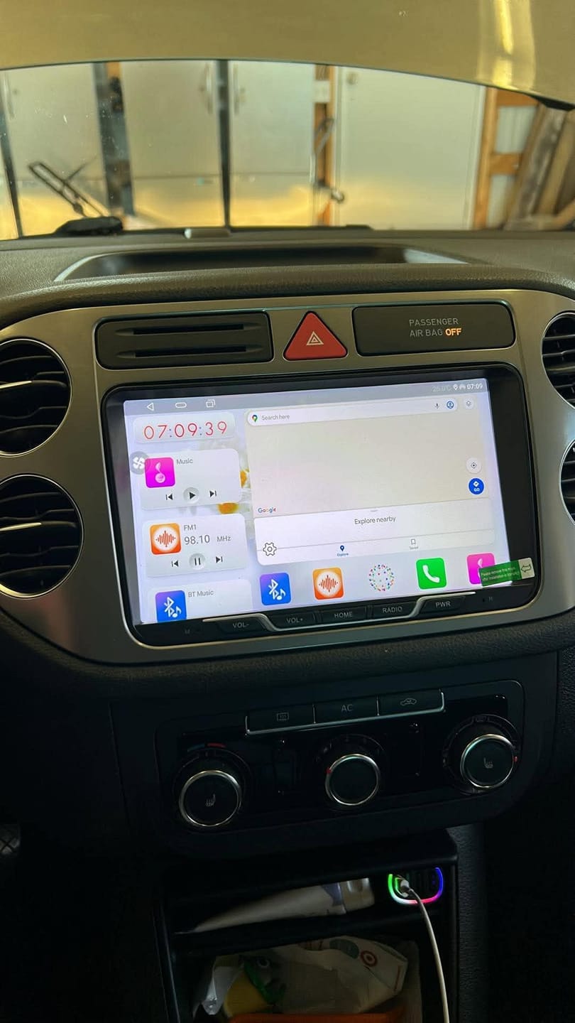 Customer photo review of VW Tiguan 2009-2017 Wireless Apple CarPlay Upgrade Kit