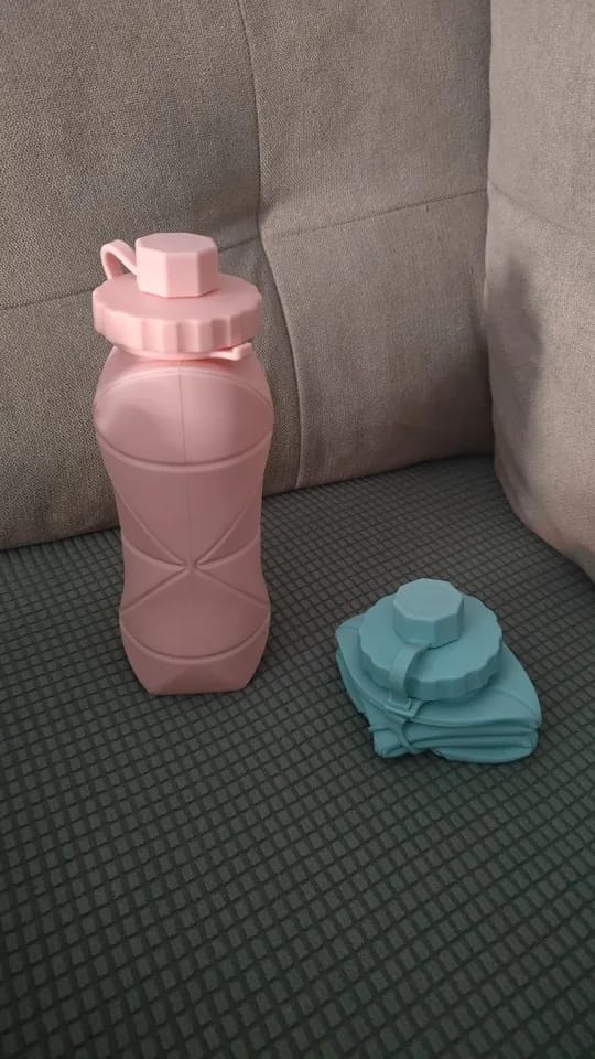 Customer photo review of Foldable Silicone Water Bottle