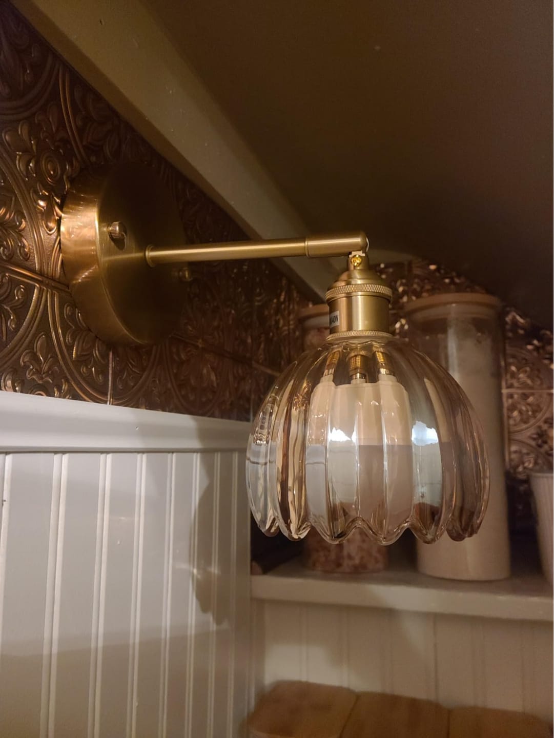 Customer photo review of Sol Vintage Tulip Glass Wall Light | Retro Floral LED Bedside Sconce for Bedroom
