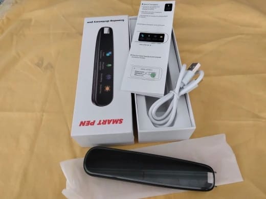 Customer photo review of Multilingual translation dictation pen