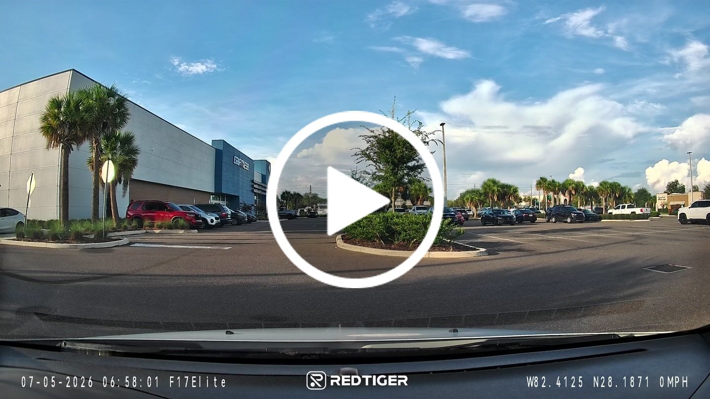 Customer video review of REDTIGER F17 Elite 4K 3 Channel Car Vlog Dash Cam Sony STARVIS 2 Dual HDR WIFI 6 Full Night Color