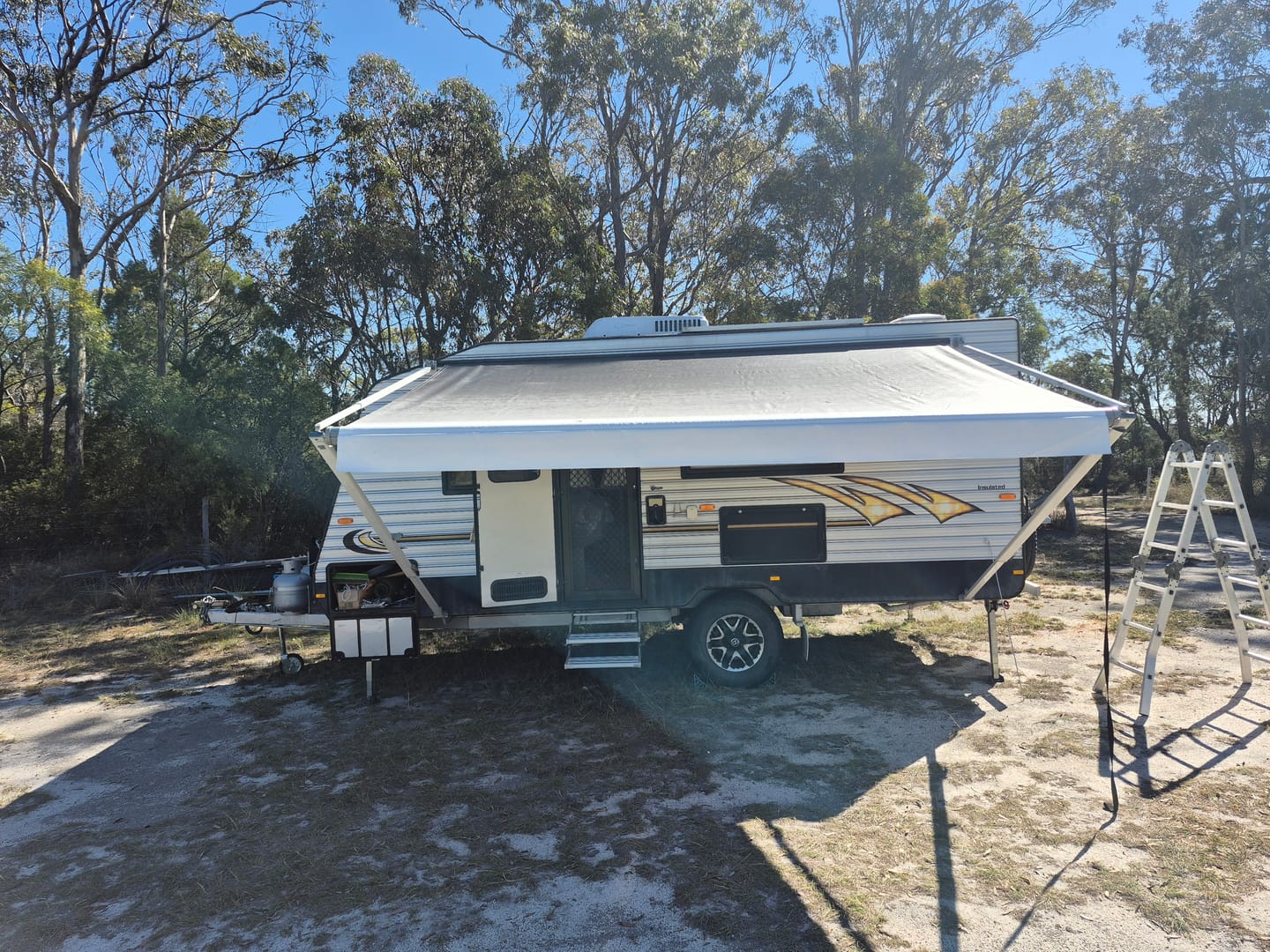 Customer photo review of Awning Replacement Vinyl - Black Fade WA1001 White Flap