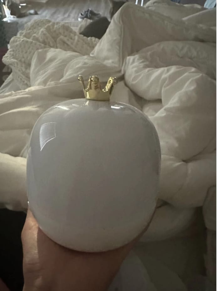 Customer photo review of Sol Rotating Star Projector Night Light | 360° Rotating LED Galaxy Lamp for Kids Bedroom