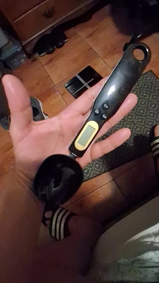 Customer photo review of Cuchara Báscula Digital de Precisión 0,1g — Ideal para Recetas, Macros y Café