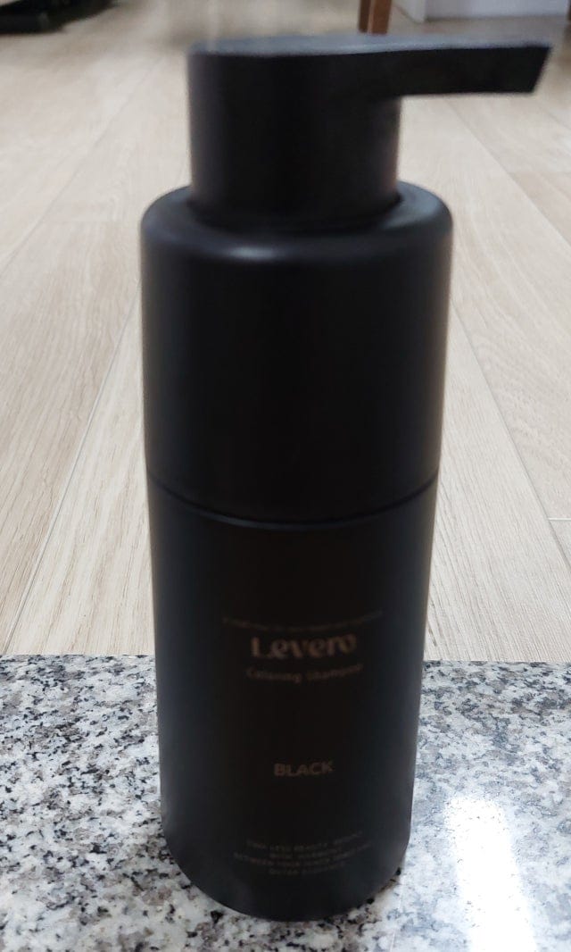 Customer photo review of Levero Coloring Shampoo — PPD-Free Grey Coverage 300ml
