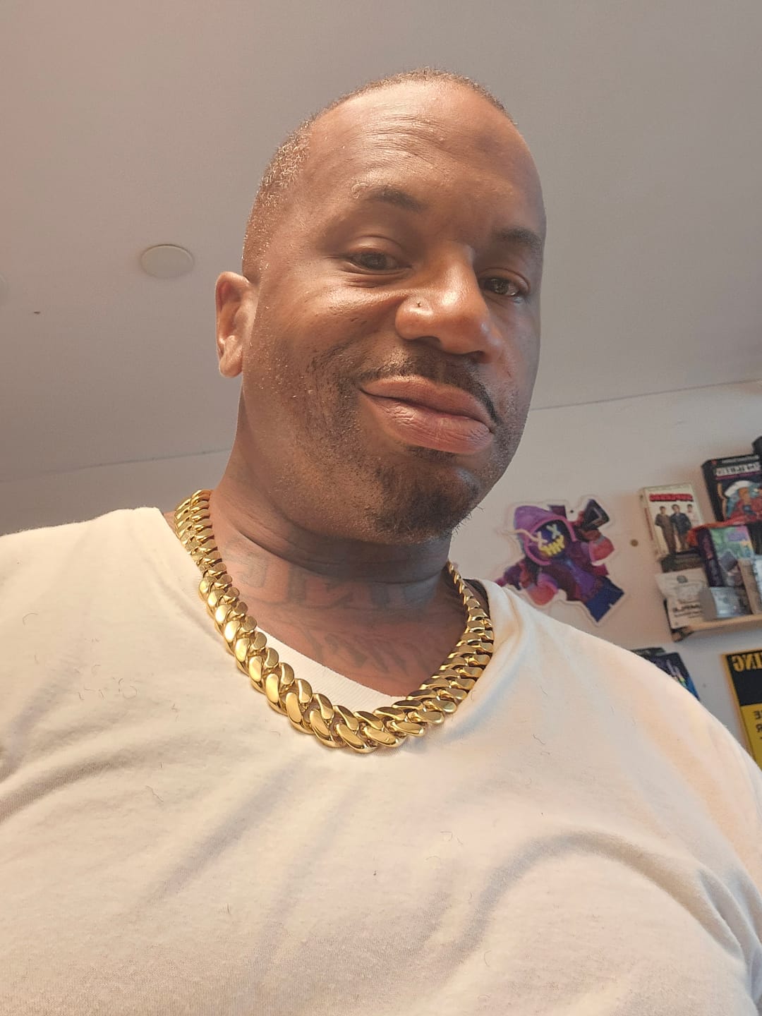 Customer photo review of 10-22mm Solid 18k Gold Plated Miami Cuban Link Chain