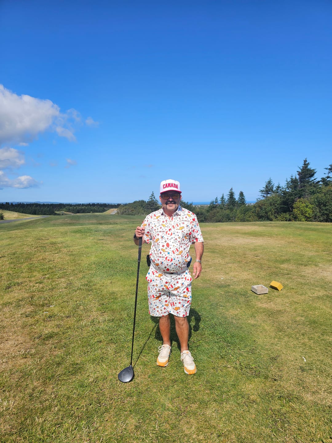 Customer photo review of Men's Golf Set Polo+Shorts Canadian Balloon Squirrel