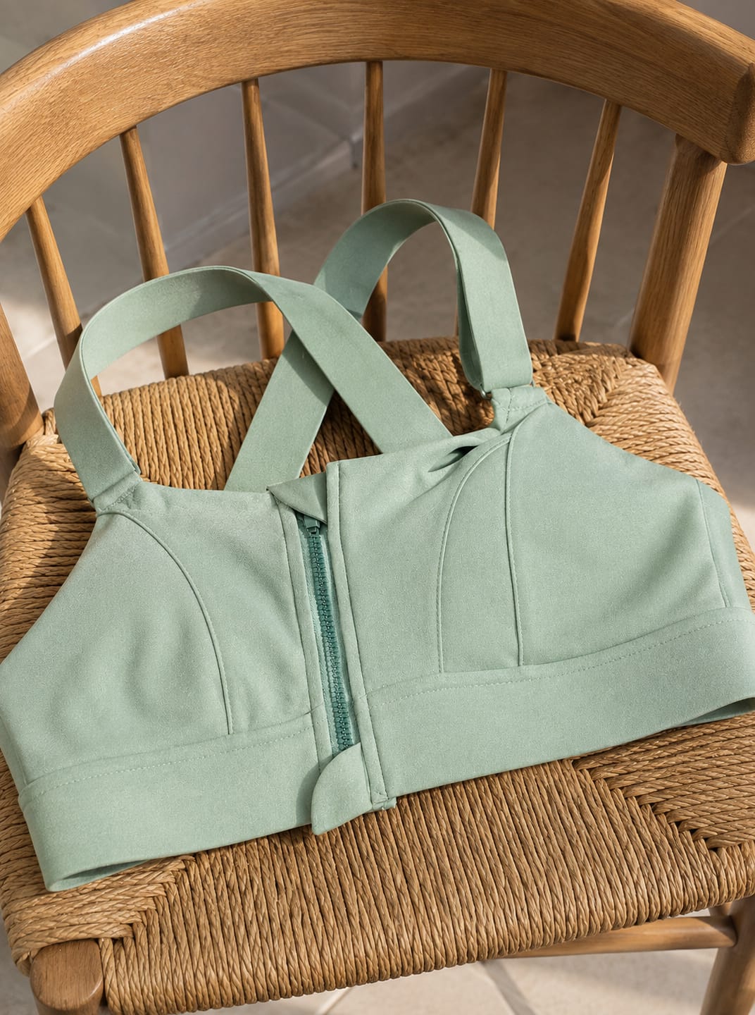 Customer photo review of BRASSIÈRE IMPACT HAUTE INTENSITÉ • FORTES POITRINES
