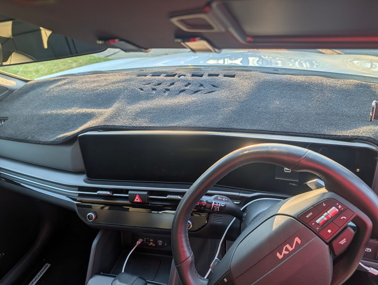 Customer photo review of Dashboard Cover Mat For Kia Sportage (2026)