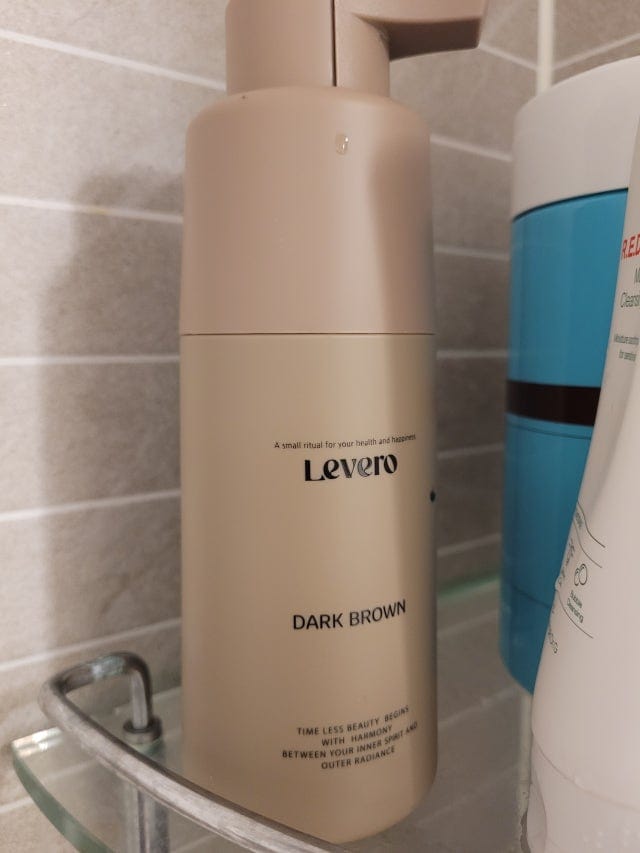 Customer photo review of Levero Coloring Shampoo — PPD-Free Grey Coverage 300ml