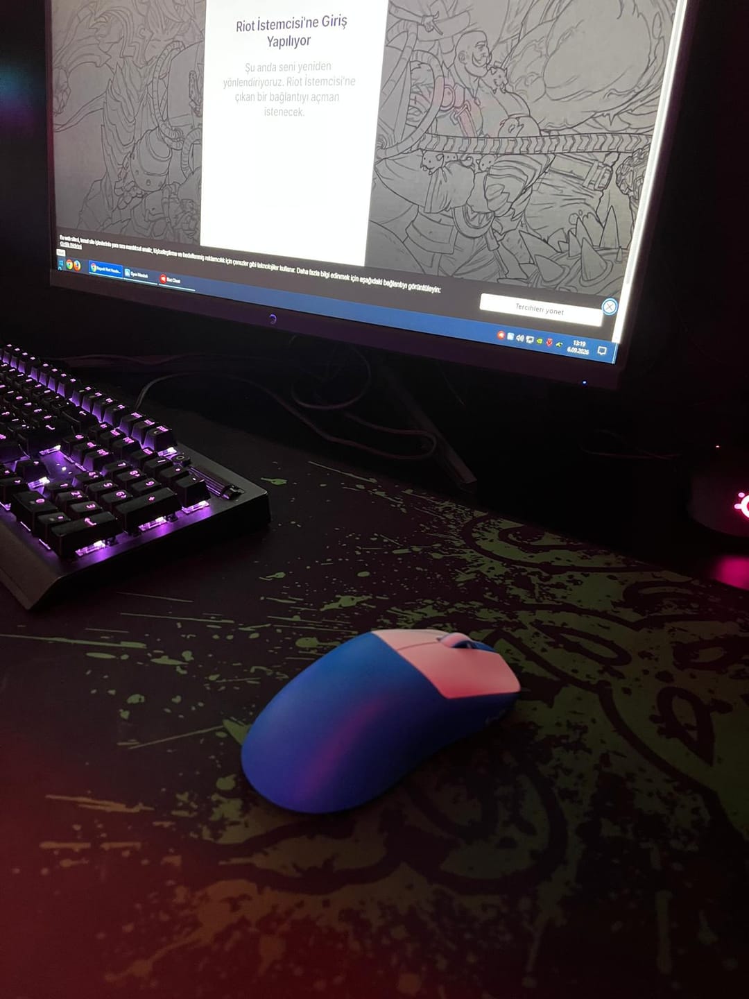 Customer photo review of Wraith W1 Wireless Mouse