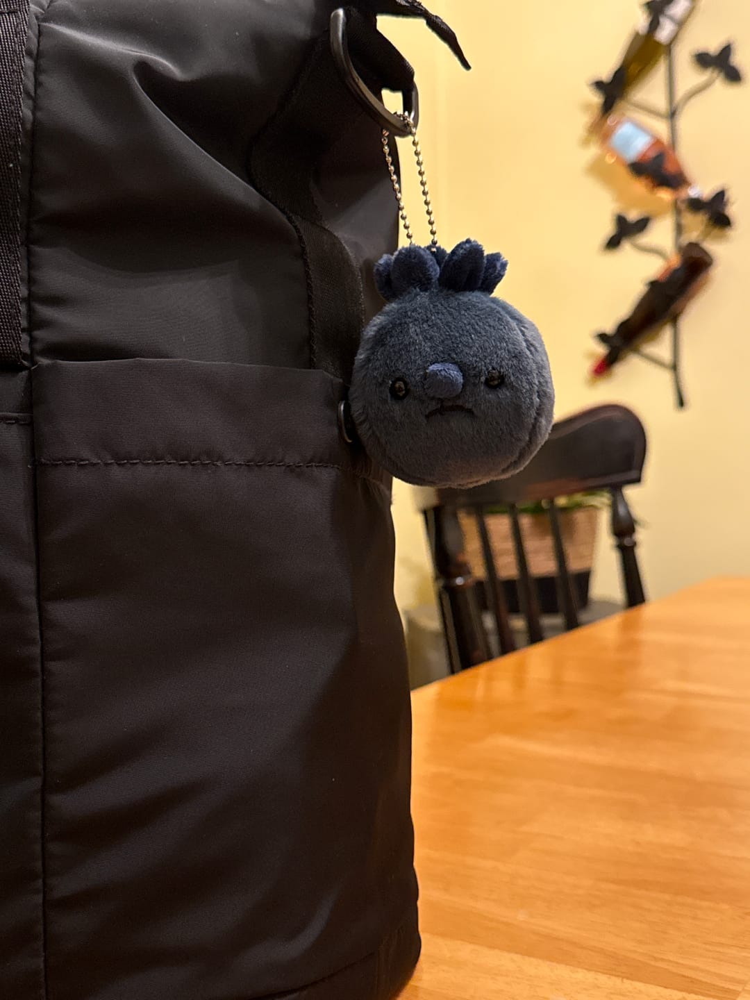 Customer photo review of Forgotten Single Blueberry