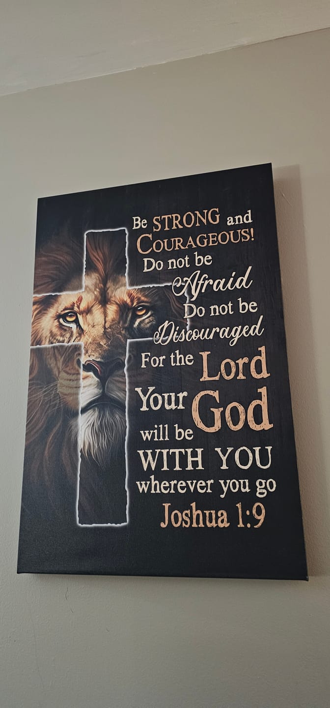 Customer photo review of Lion Of Judah – Joshua 1:9 Be Strong And Courageous – Christian Wall Art Canvas Print