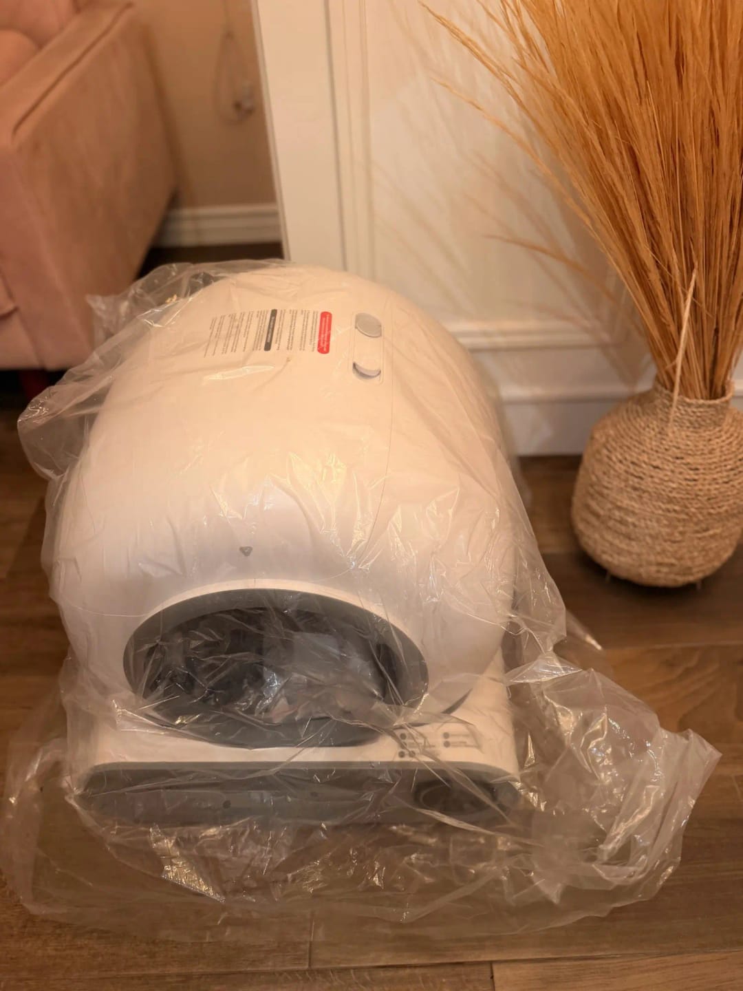 Customer photo review of Automatic Self-Cleaning Cat Litter Box