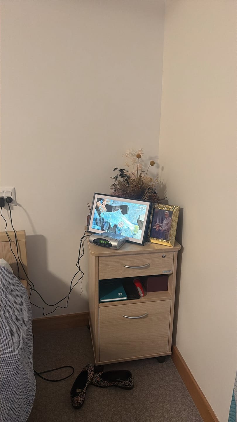 Customer photo review of Digital Photo Frame