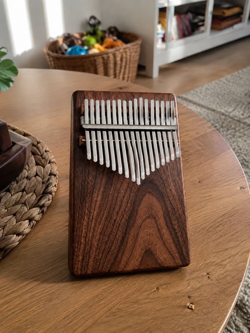 Customer photo review of Kalimba 17 Tasten - Walnussholz, Handgefertigt