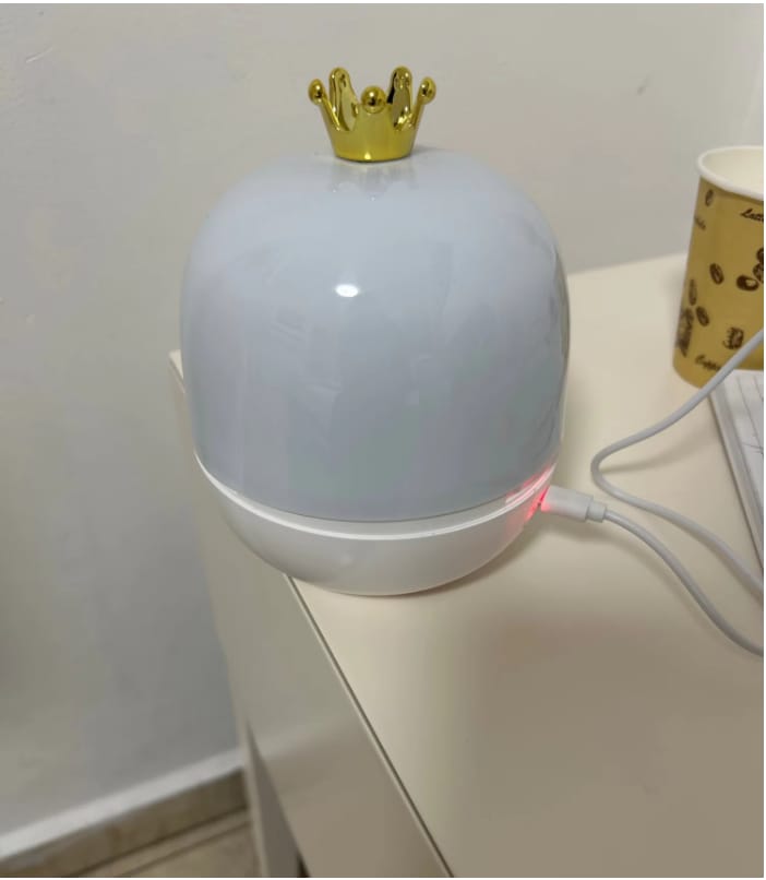 Customer photo review of Sol Rotating Star Projector Night Light | 360° Rotating LED Galaxy Lamp for Kids Bedroom