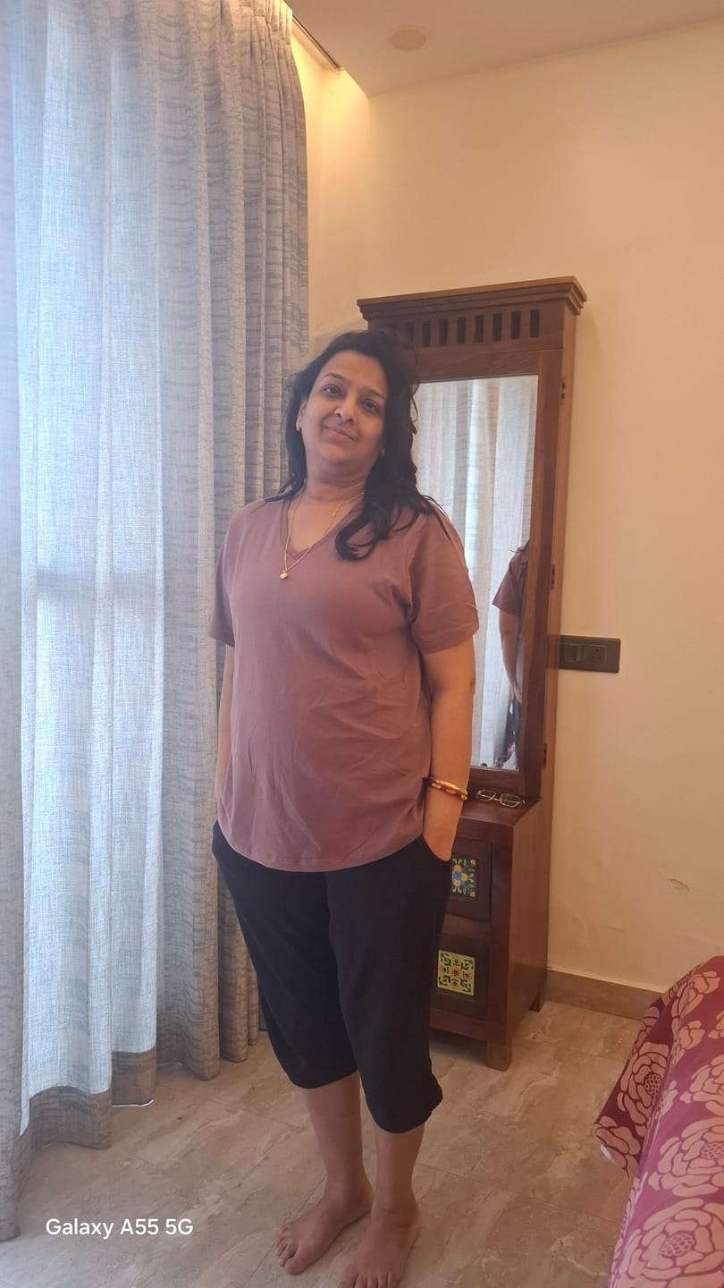 Customer photo review of Women Rose Taupe V-neck T-shirt