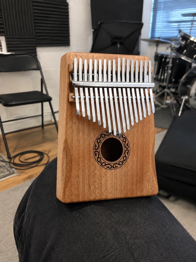 Customer photo review of Kalimba 17 Tasten - Mahagoni, für Meditation