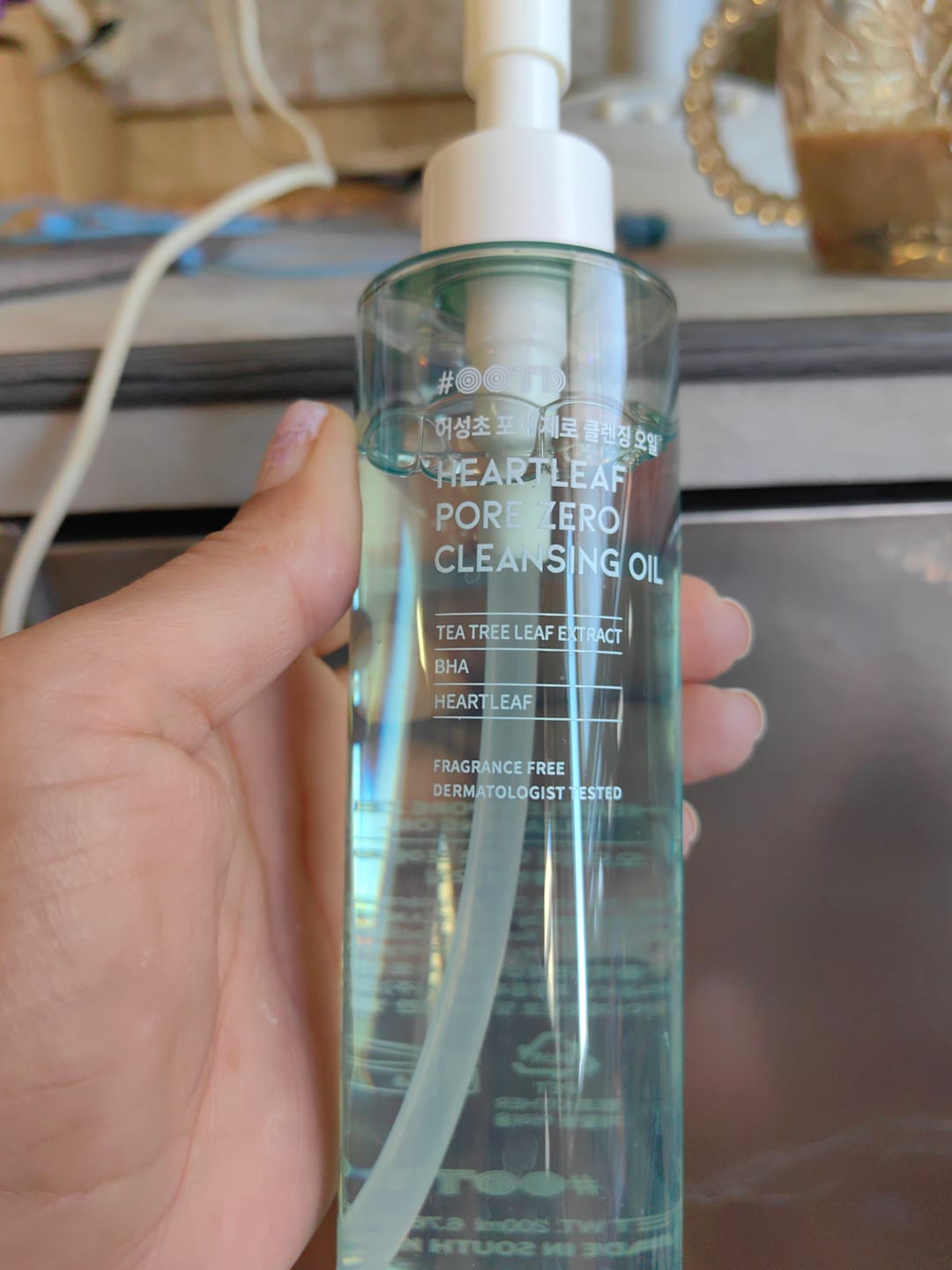 Customer photo review of Почистващо олио за свиване на порите с Хотуния OOTD Heartleaf Pore Zero Cleansing Oil