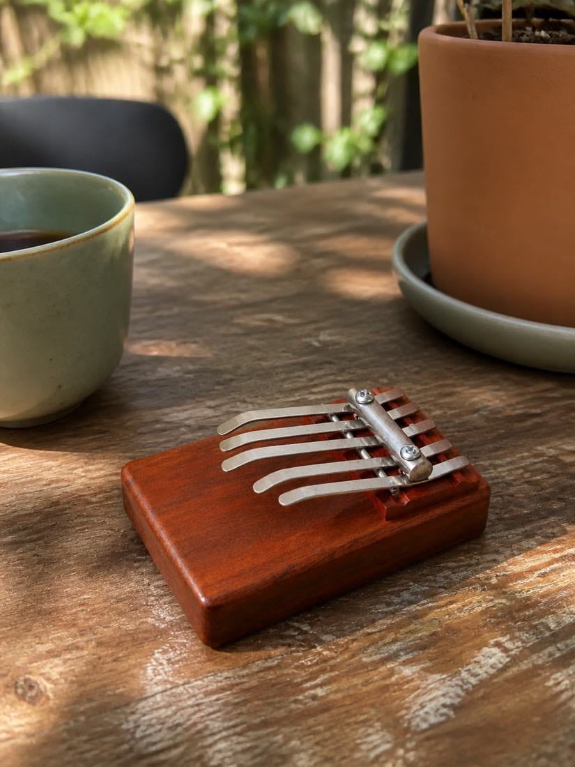 Customer photo review of Sanza 5 Tasten - Traditionell - Kalimba