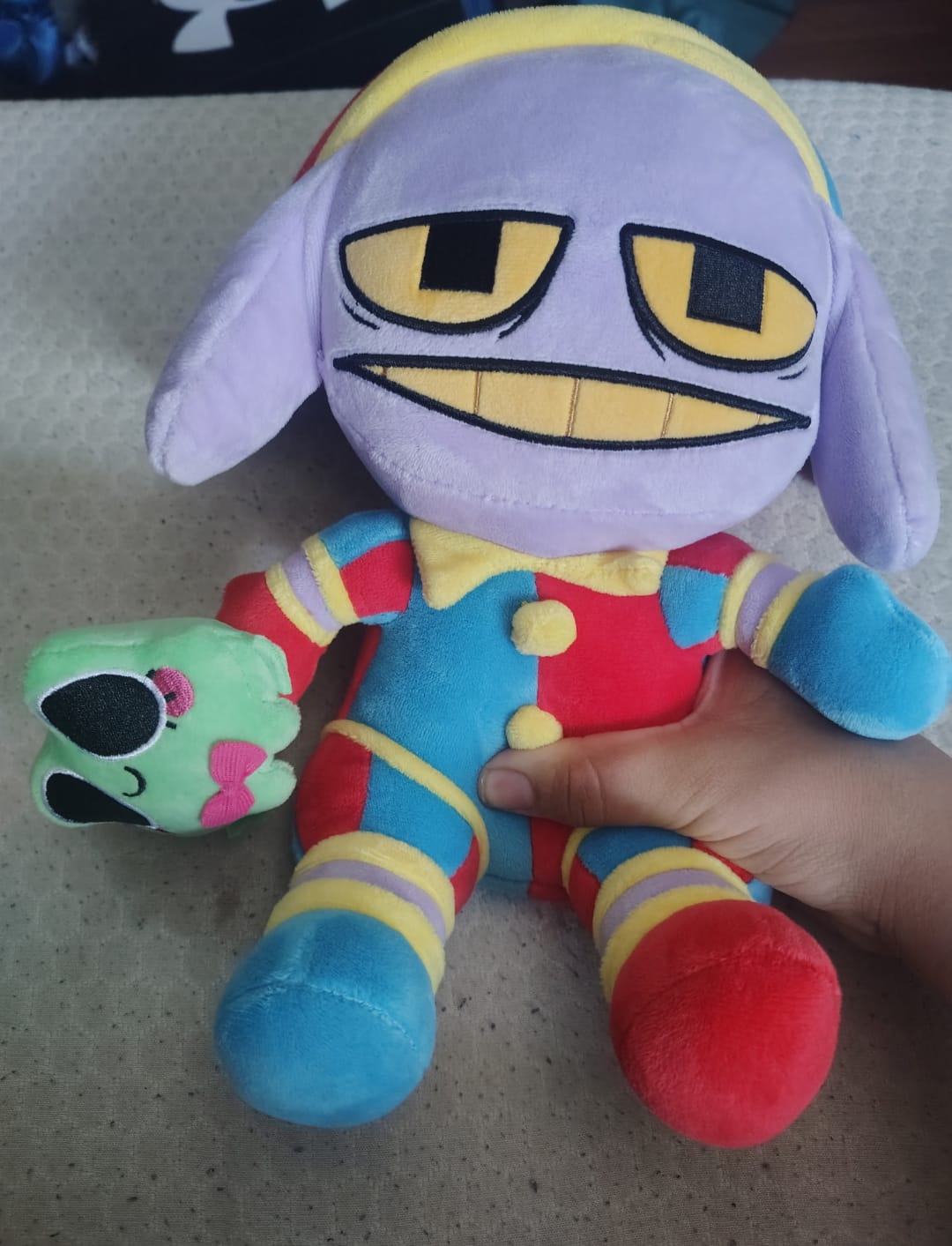Customer photo review of Pomni-Suit Jax Plush