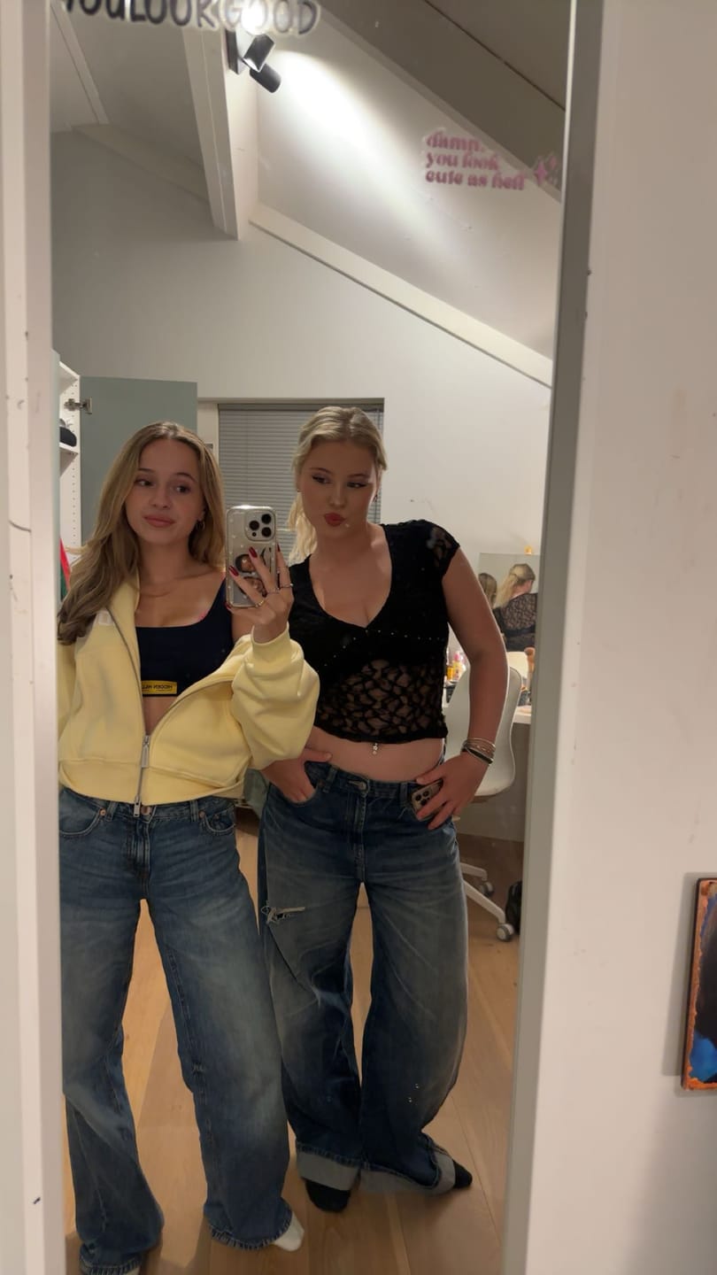 Kundenbewertung mit Foto zum LABEL BRA TOP AMBER/NAVY