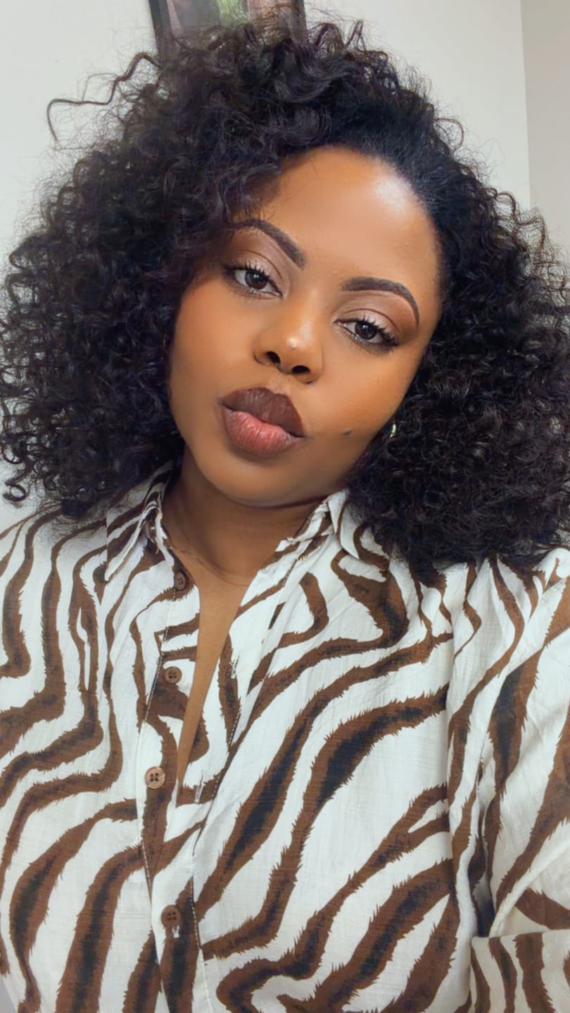 Customer photo review of Outre Quick Weave Half Wig - DOMINICAN CURLY (Inspired by Batik Bundle Hair)