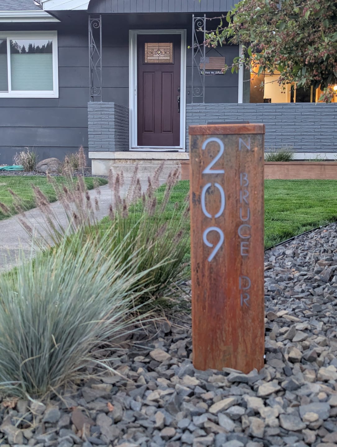 Customer photo review of Address Column