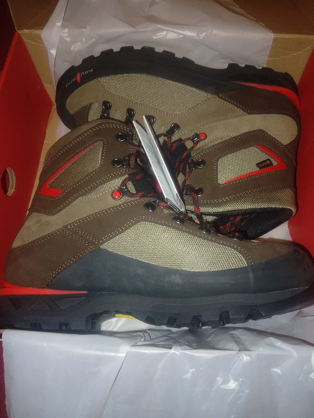 Customer photo review of Kayland Karatau GTX — Scarpone da Caccia in Montagna Gore-Tex, Suola Vibram Mulaz Evo