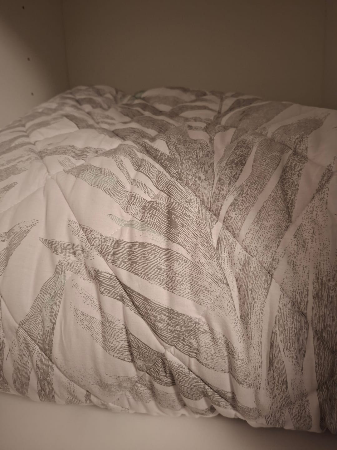 Customer photo review of Lazy peitto Puuvilla Vinto Valkoinen/Harmaa
