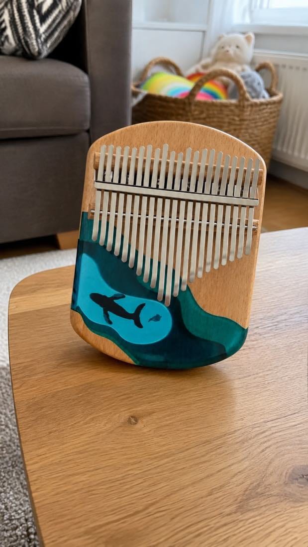 Customer photo review of Kalimba 17 Tasten - Ahornholz, Ozean-Design