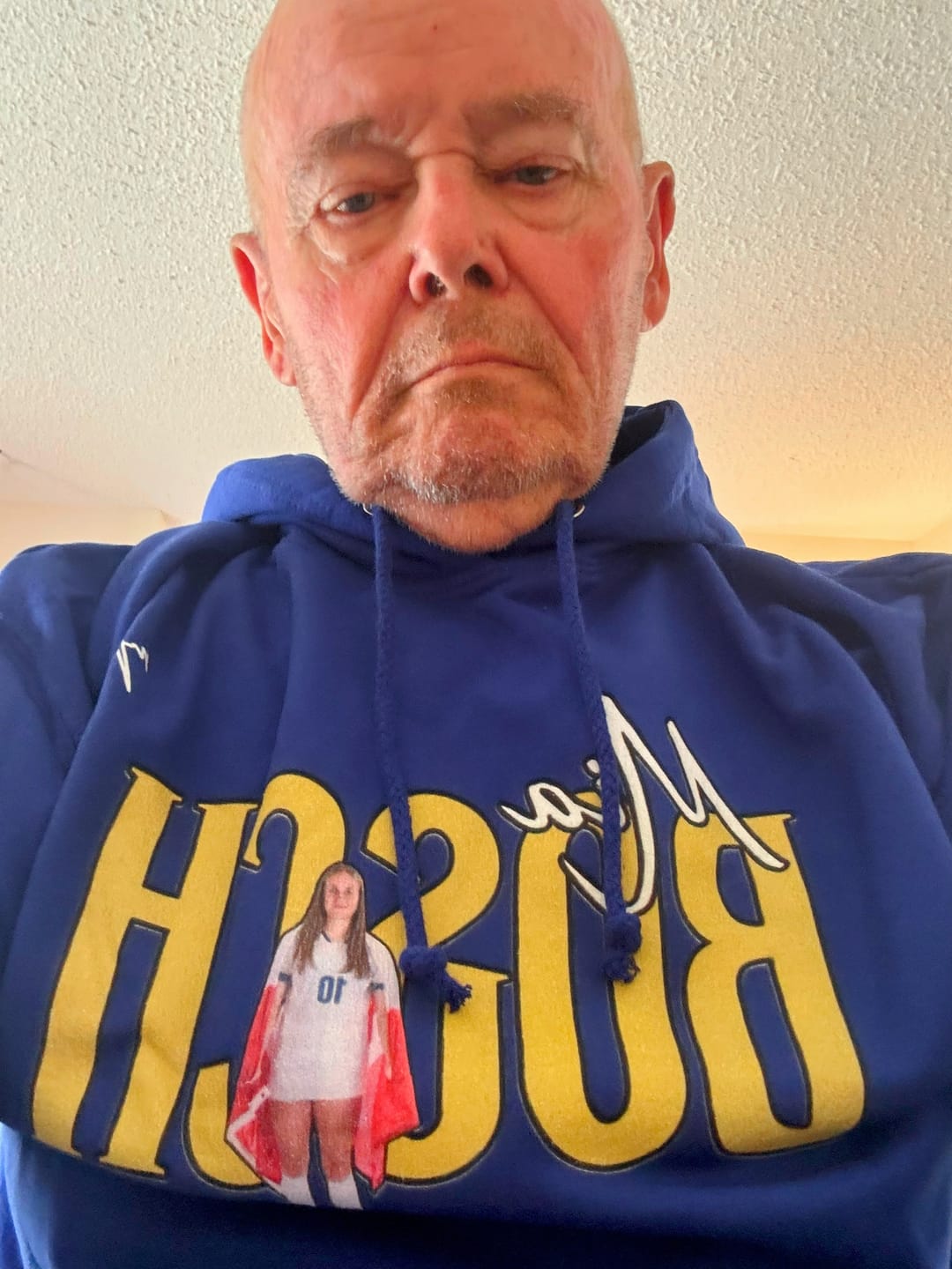 Customer photo review of Mia Bosch Hoodie