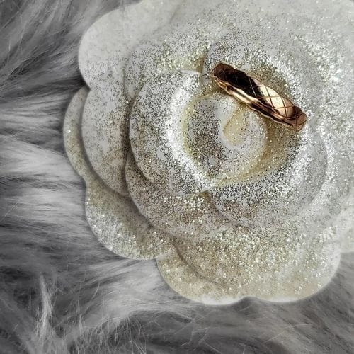 Customer photo review of CRUSH MINI CLASSIC RING