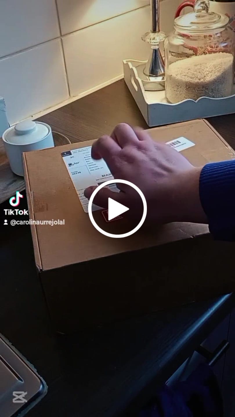 Customer video review of Set 4 Botella Dispensadora para Cocina 500 ml Dispensador de Vidrio Aceite Vinagre Jarabe con Boquilla