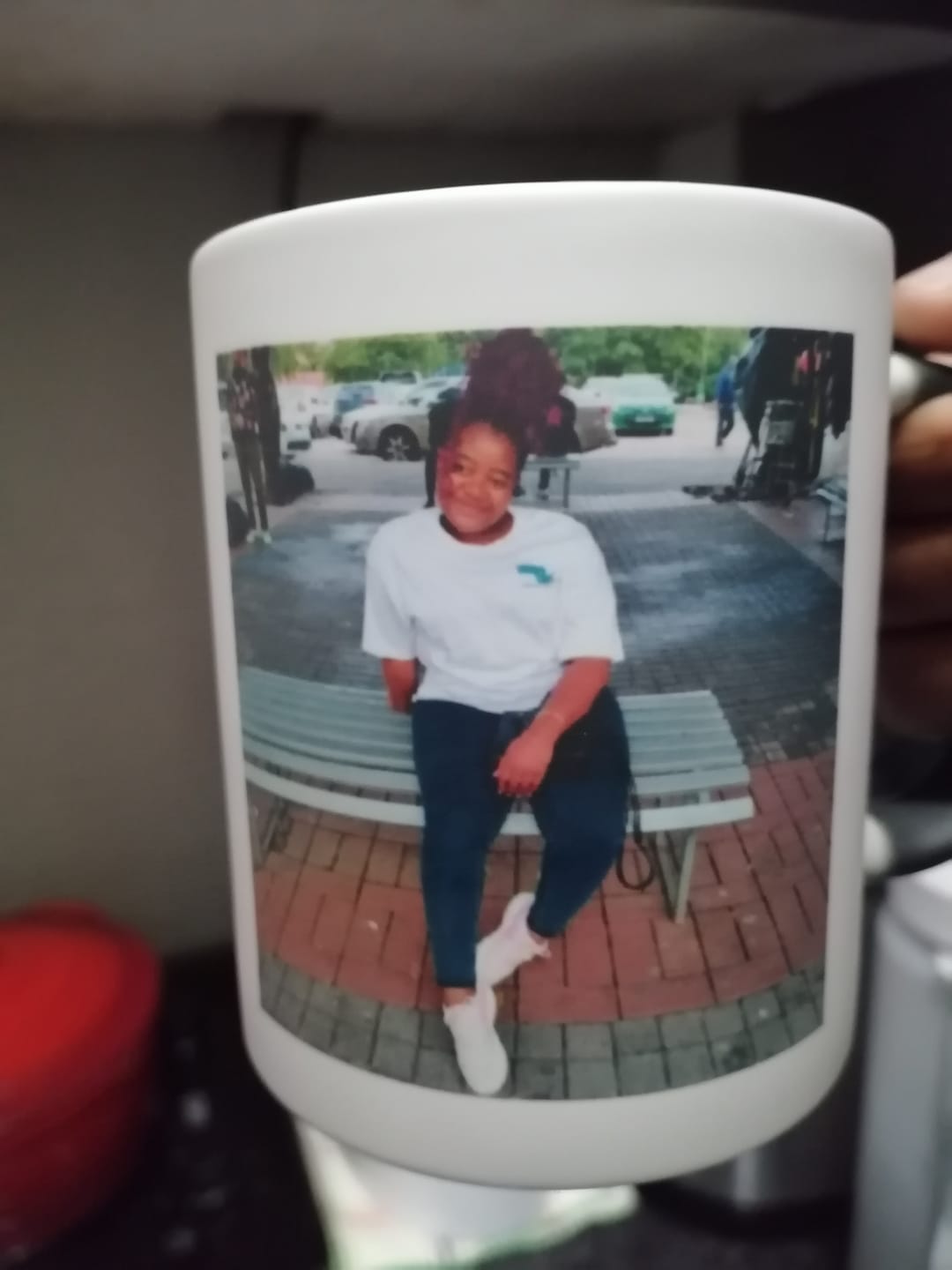 Customer photo review of 1 x Magic Mug 11oz