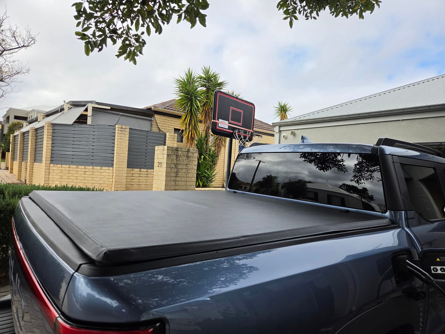 Customer photo review of BYD Shark 6 Tonneau Cover Soft Tri-Fold for 2025+
