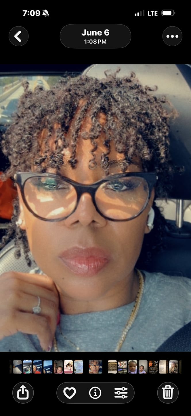 Customer photo review of Multi-Textured Kinky Curly Crochet Hair