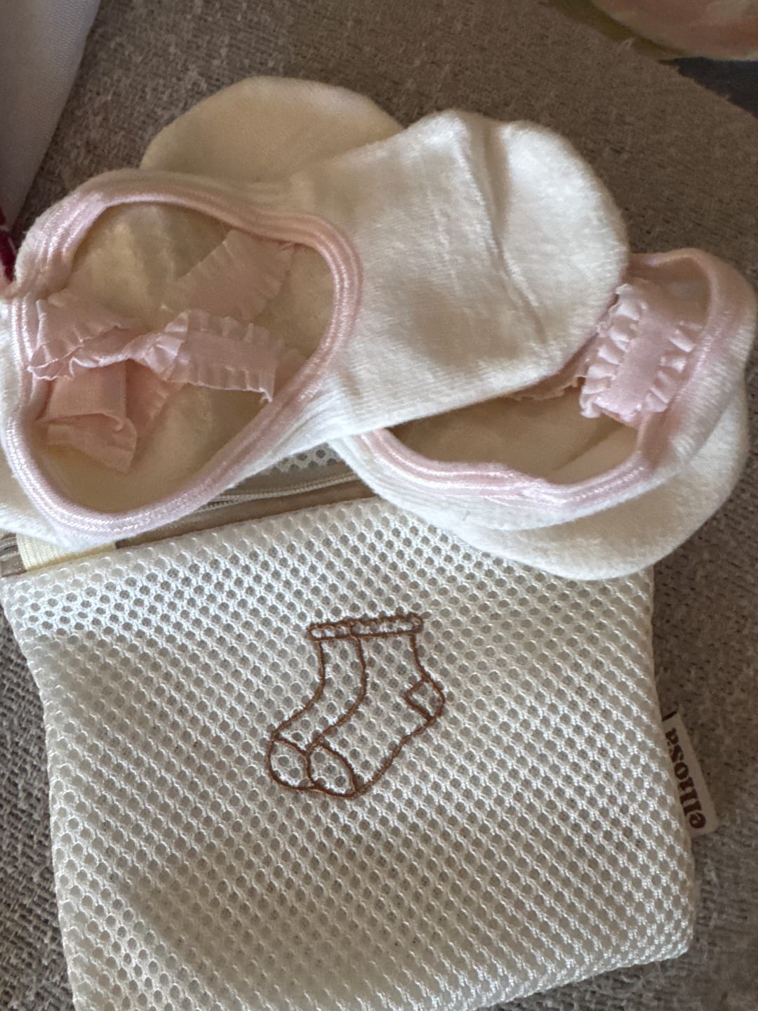 Customer photo review of Elliosa Wash Bag