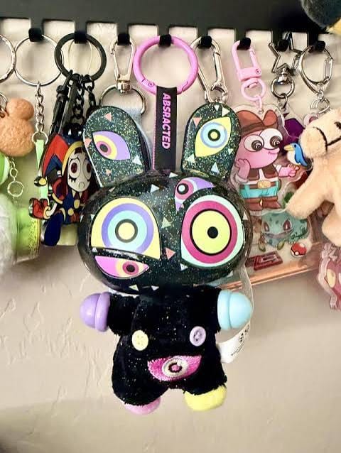 Customer photo review of Uzi Pendantz Blindbox