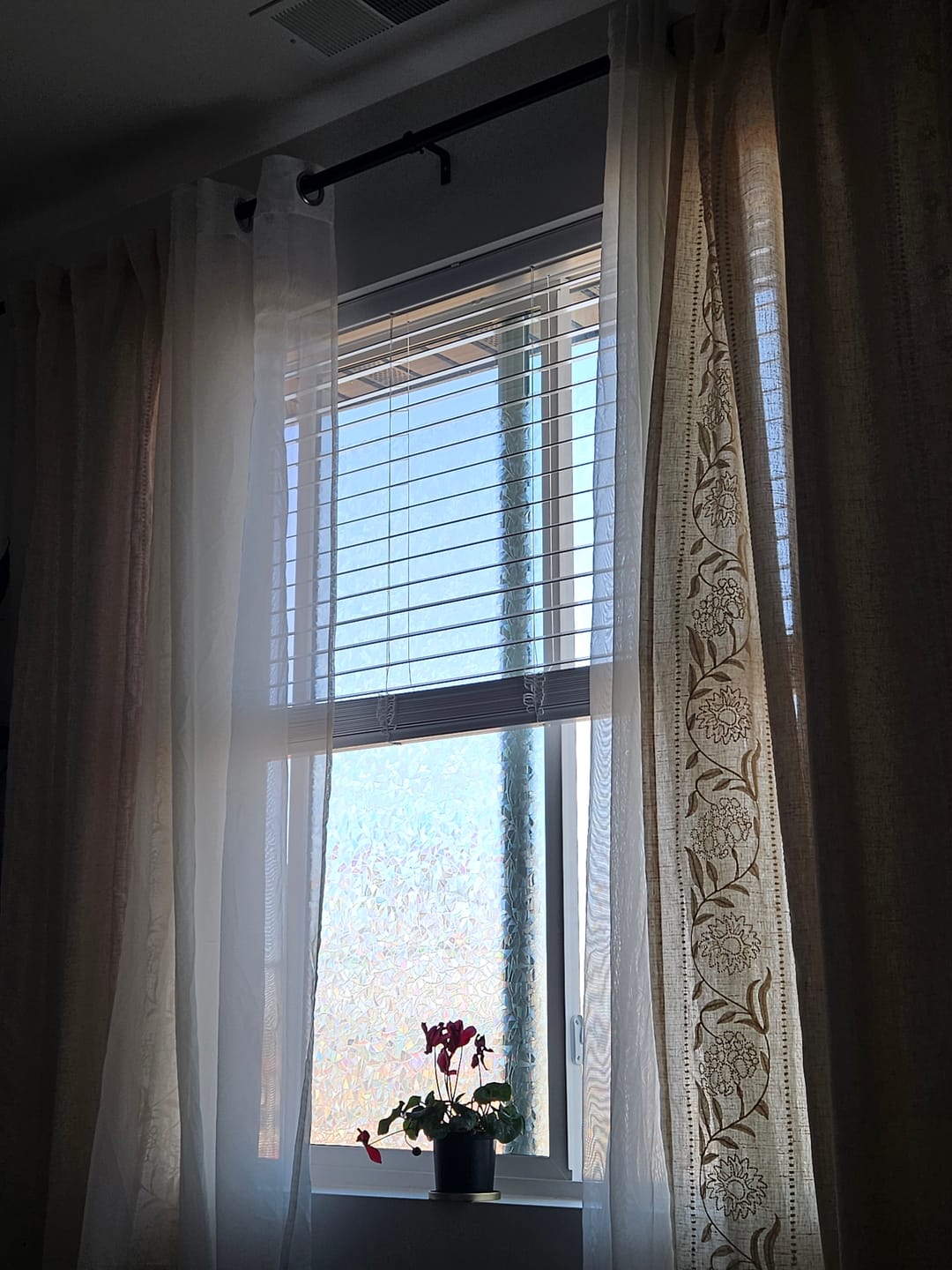 Customer photo review of Embroidered Floral Paisley Vine Linen Blend Curtains (2 Panels)