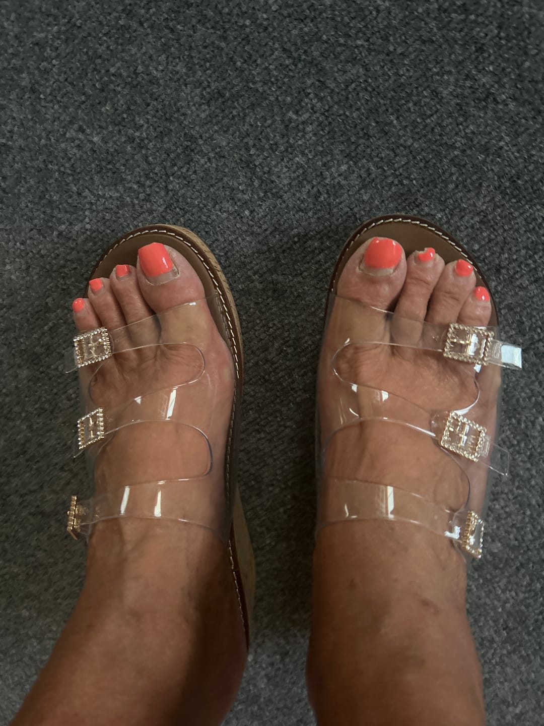 Customer photo review of Corky's Clear Don't Mind Me Wedges