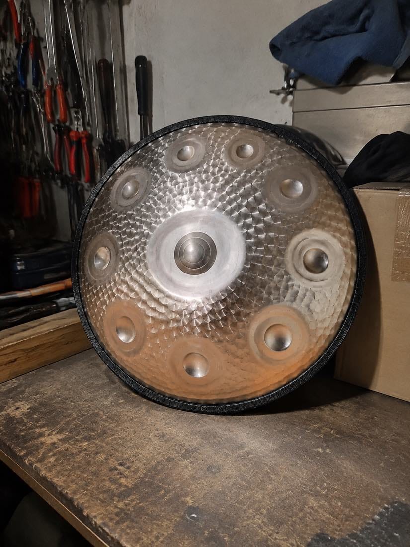 Customer photo review of Handpan Kurd D-Moll 9 Noten - für Fortgeschrittene