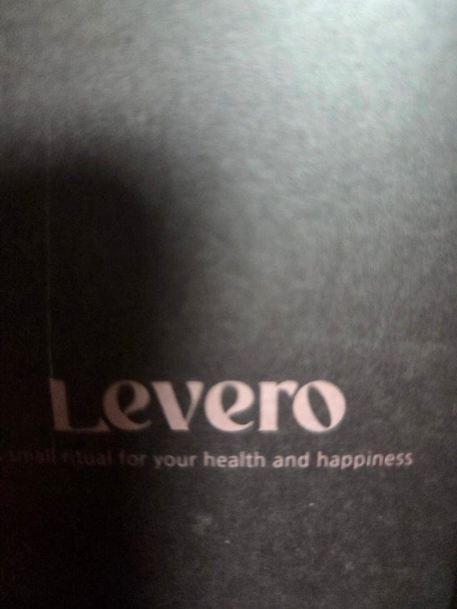 Customer photo review of Levero Coloring Shampoo — PPD-Free Grey Coverage 300ml