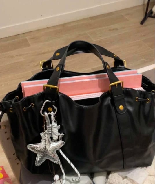 Customer photo review of ELAE - Sac à Main en Cuir Finitions Dorées