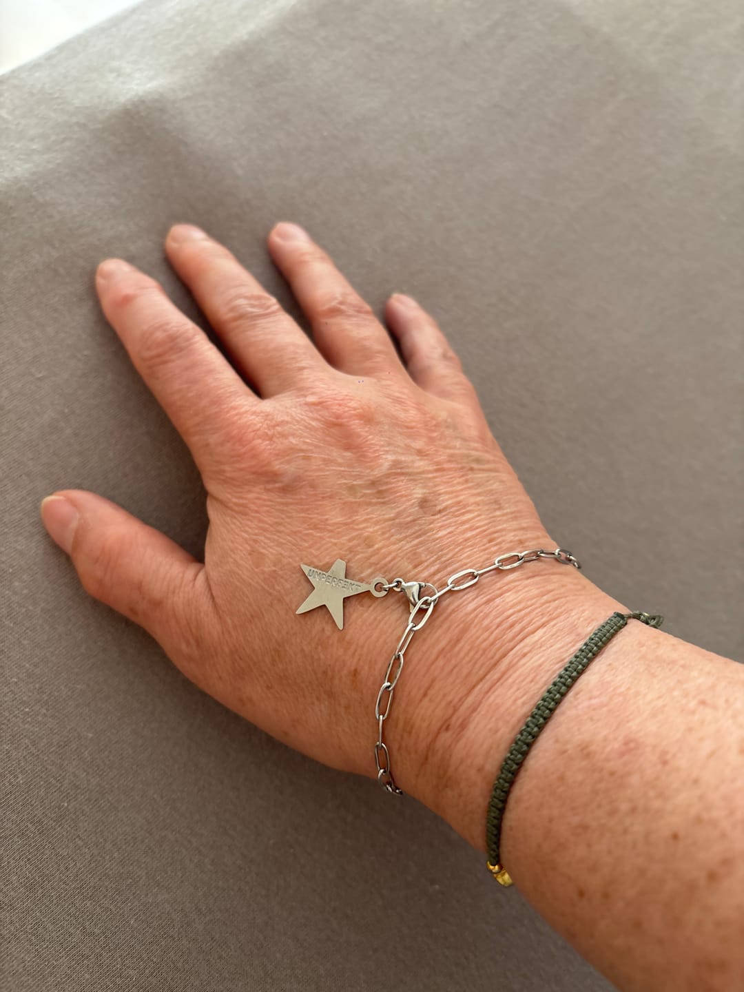 Customer photo review of »Ich bin genug« Blockadenlöser-Armband inkl. abgebrochenem Stern