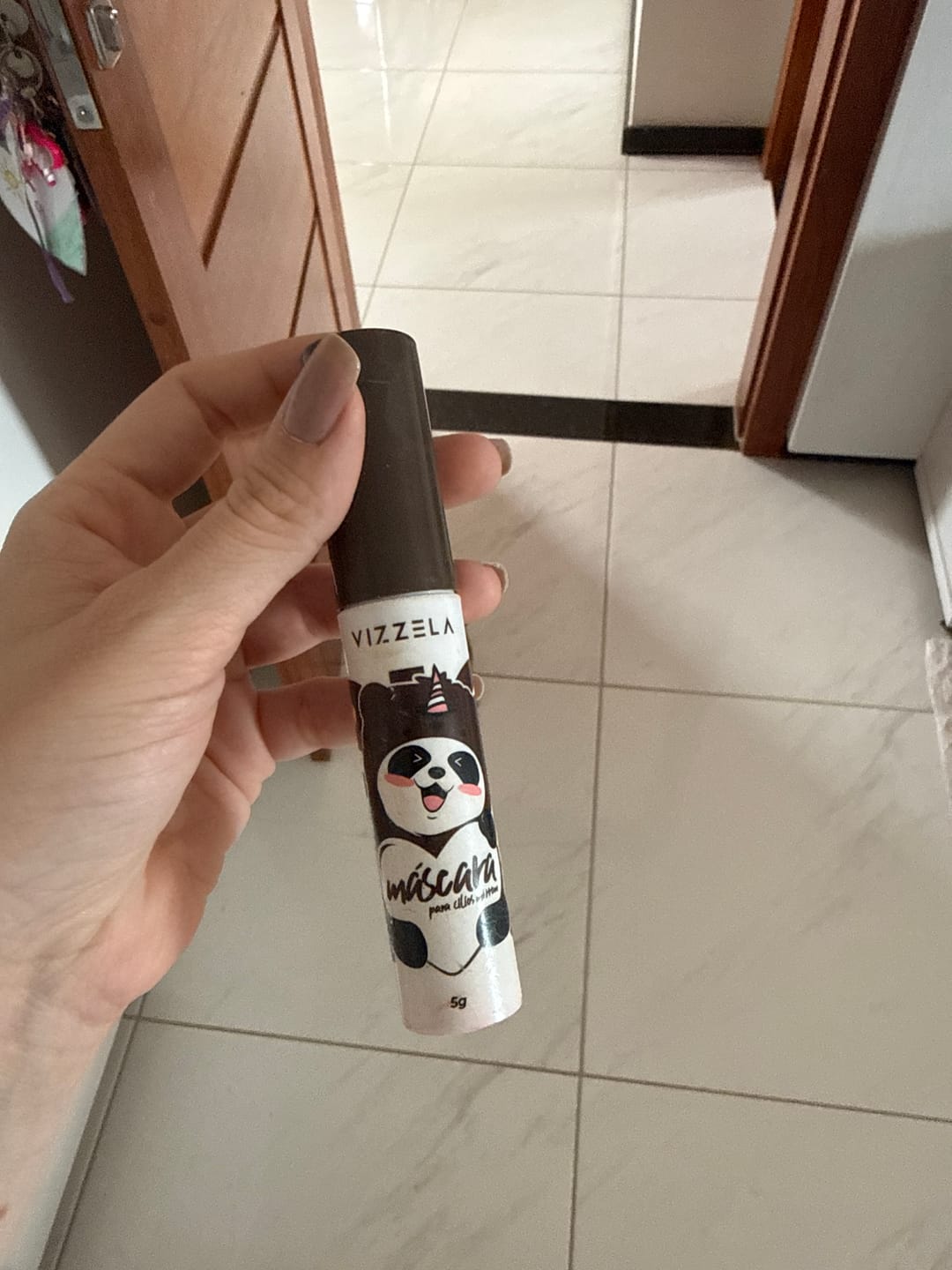 Customer photo review of Máscara Big No Panda Brown Vizzela - Marrom