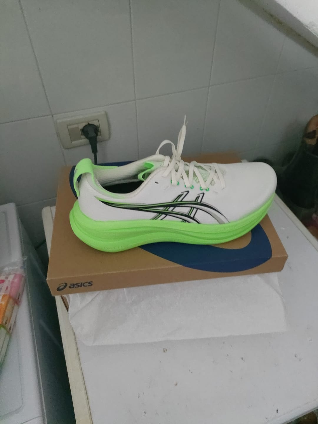 Customer photo review of GEL NIMBUS 28 M