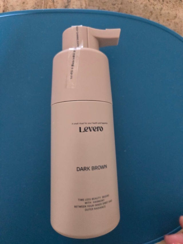 Customer photo review of Levero Coloring Shampoo — PPD-Free Grey Coverage 300ml