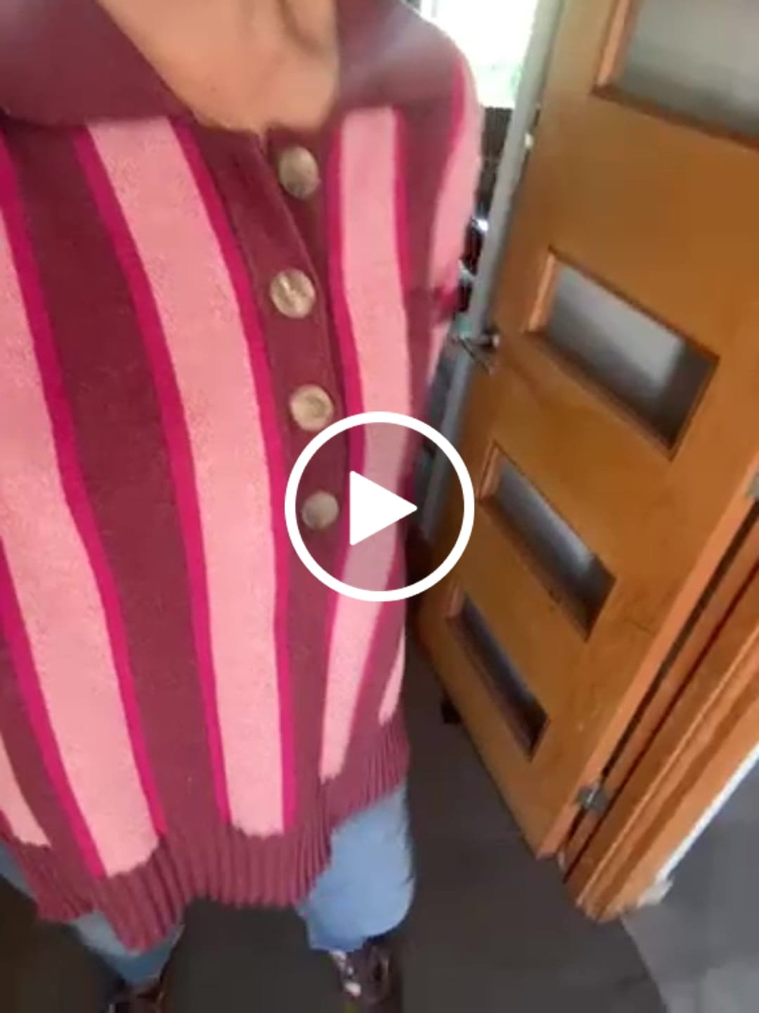 Customer video review of Chaleco Gala Cherry
